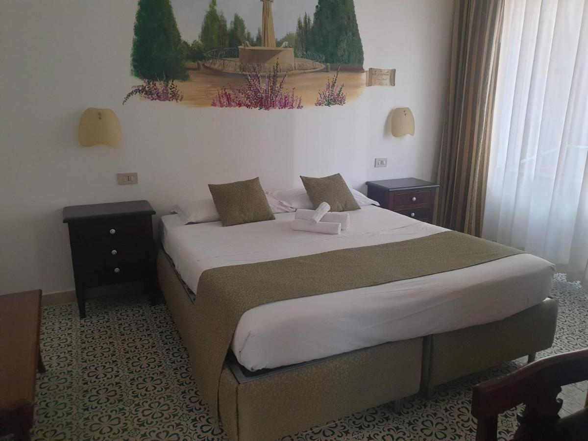 Hotel Elite Palermo Centro Екстер'єр фото